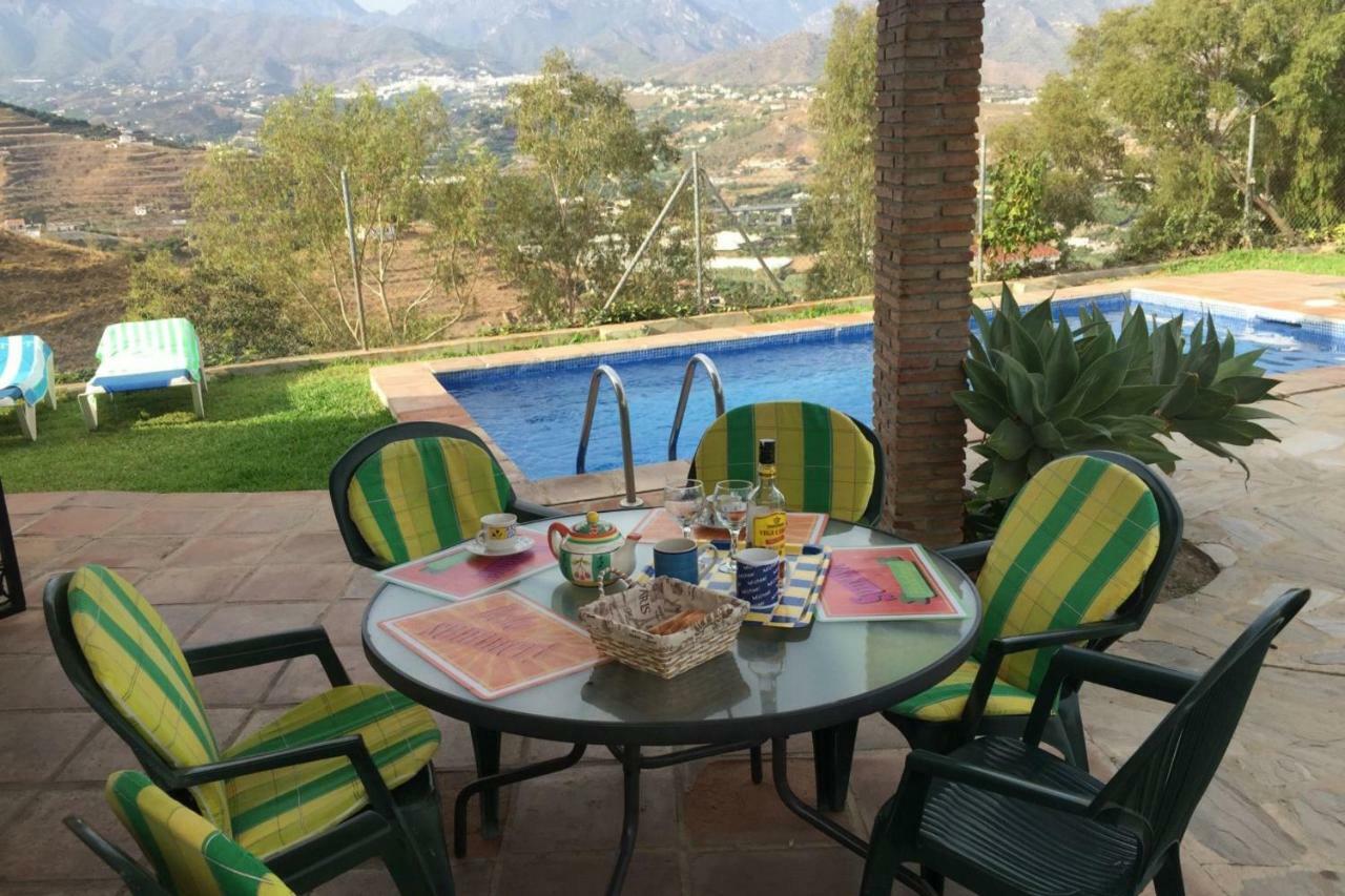 Nerja Paradise Rentals - Villa Los Girasoles Kültér fotó